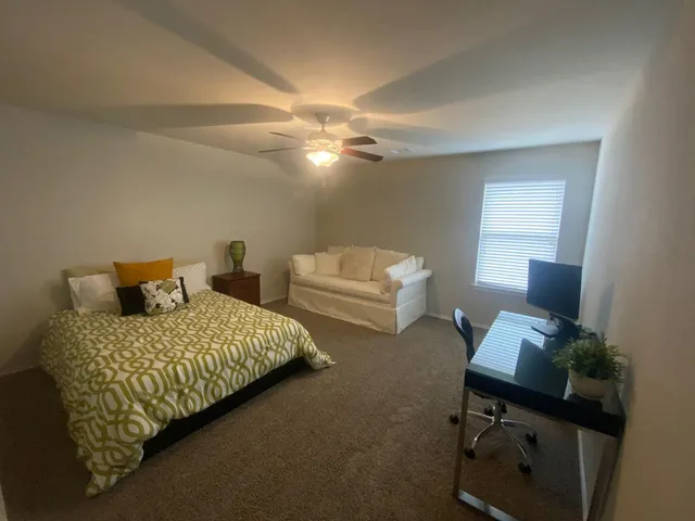 $3,400 | 24207 Oakdale Hills, Spring, TX 77389