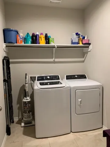 $3,400 | 24207 Oakdale Hills, Spring, TX 77389