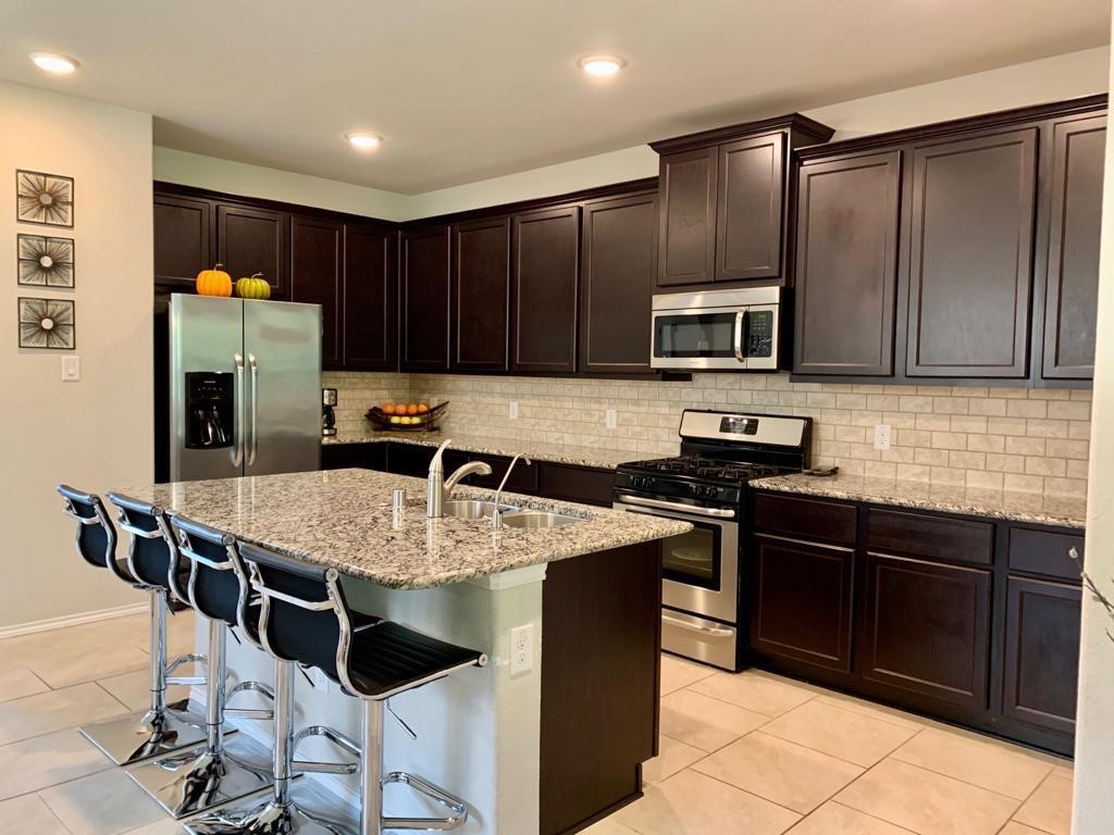 24207 Oakdale Hills Spring, TX 77389 - Photo 6 of 38