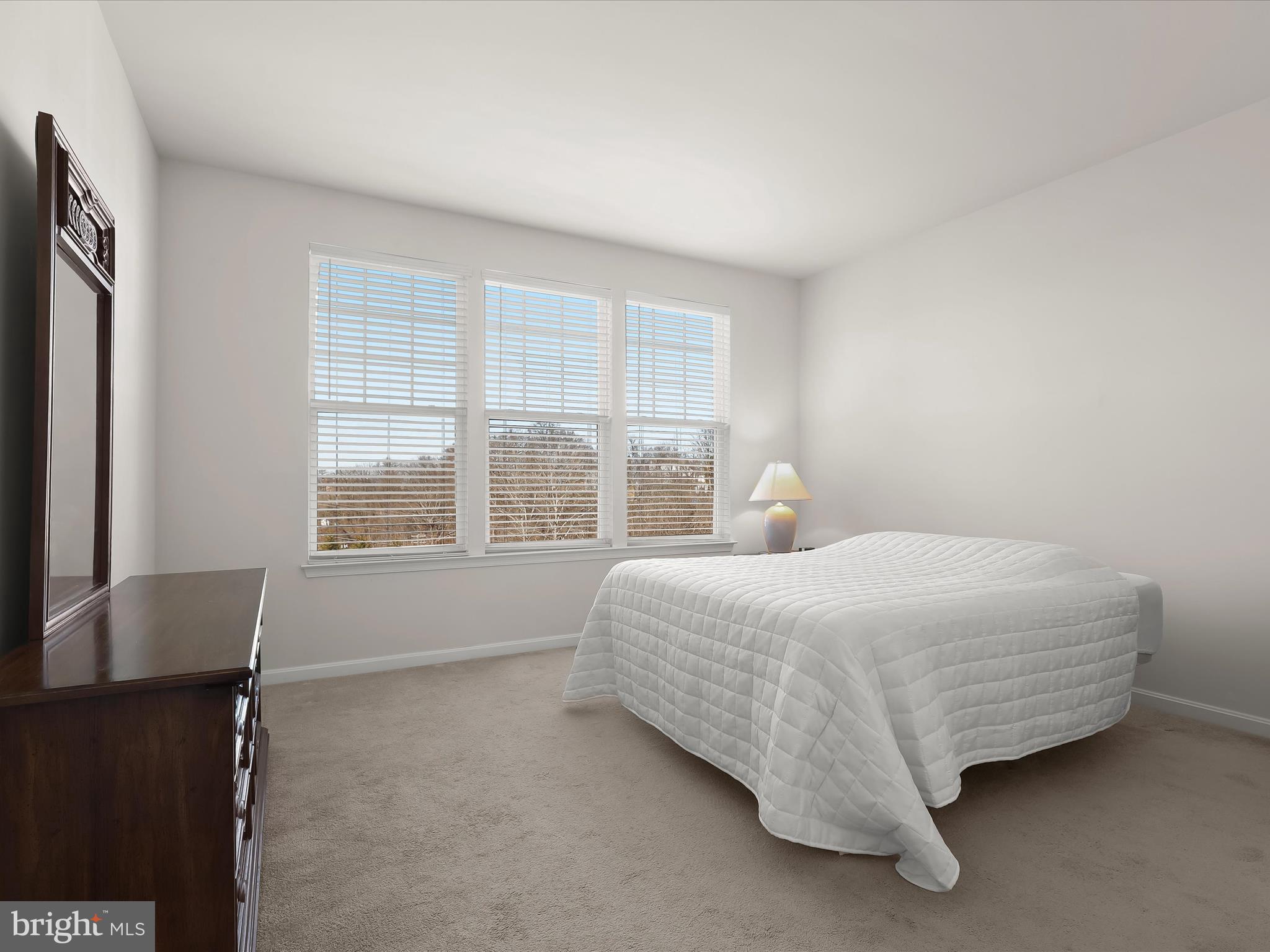 2876 Union Square Road, Unit 22 New Windsor, MD 21776 - Photo 16 of 57 Primary Bedroom - En-Suite Full Bath - WIC