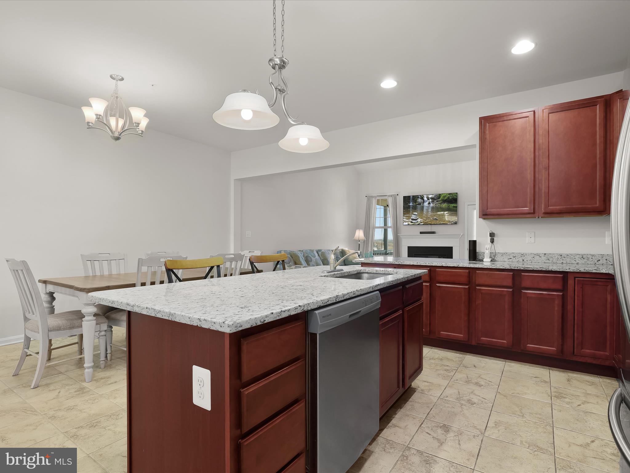 2876 Union Square Road, Unit 22 New Windsor, MD 21776 - Photo 9 of 57 Eat-In Kitchen