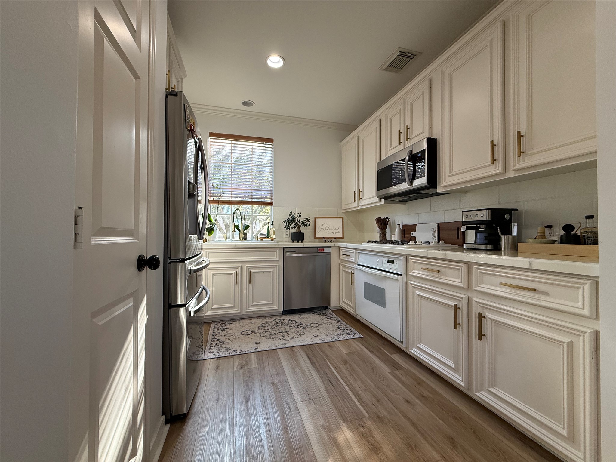 1702 Tuam Street, Unit B Houston, TX 77004 - Photo 9 of 33