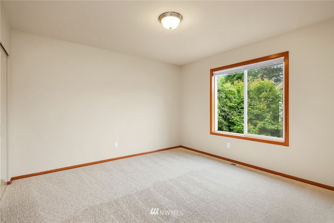 5834 Southeast 2nd Court Renton, WA 98059 - Photo 22 of 24