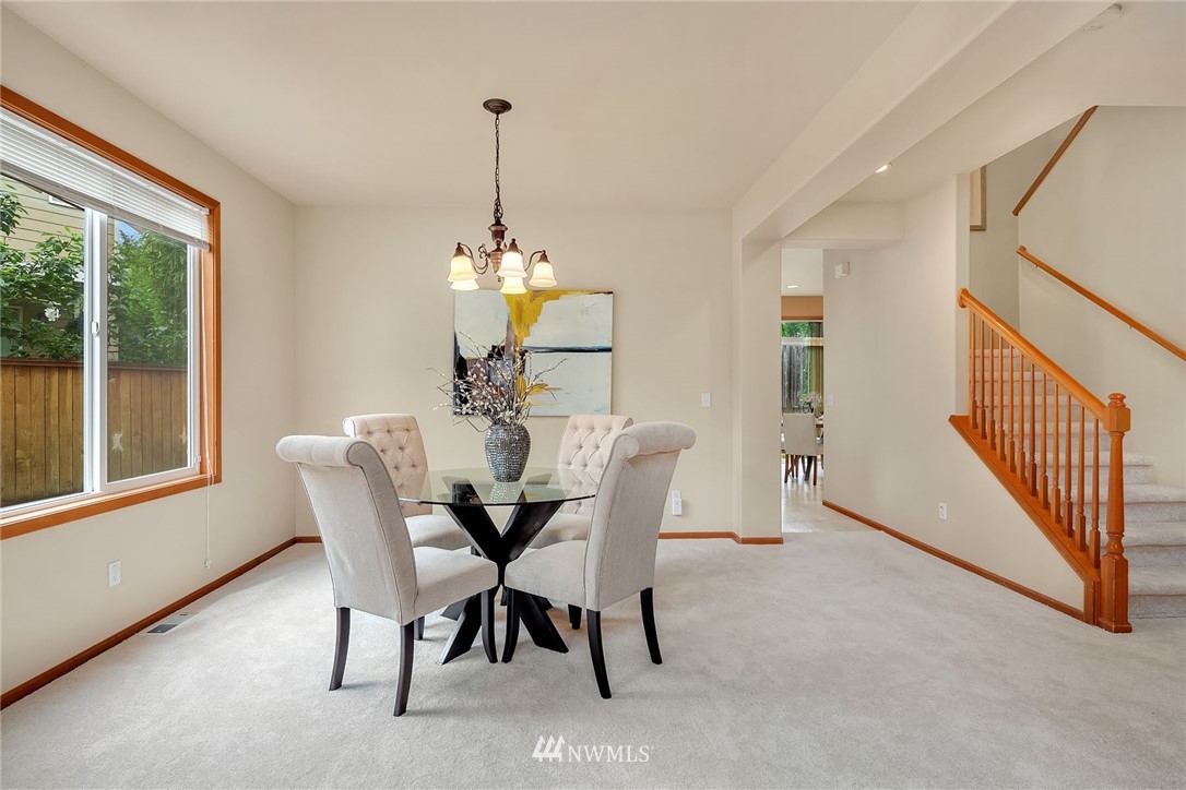 5834 Southeast 2nd Court Renton, WA 98059 - Photo 5 of 24