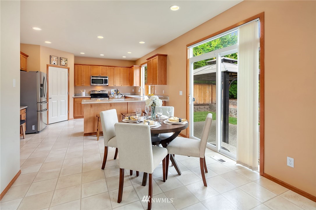 5834 Southeast 2nd Court Renton, WA 98059 - Photo 8 of 24