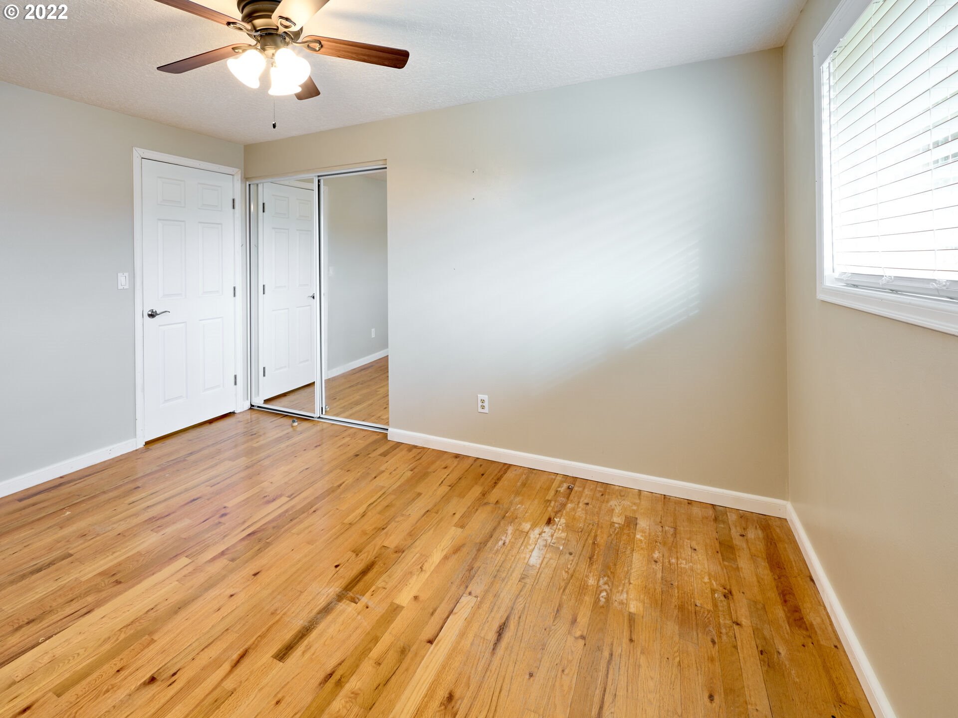 1533 Thompson Road Woodburn, OR 97071 - Photo 10 of 21 Gallery Image 10