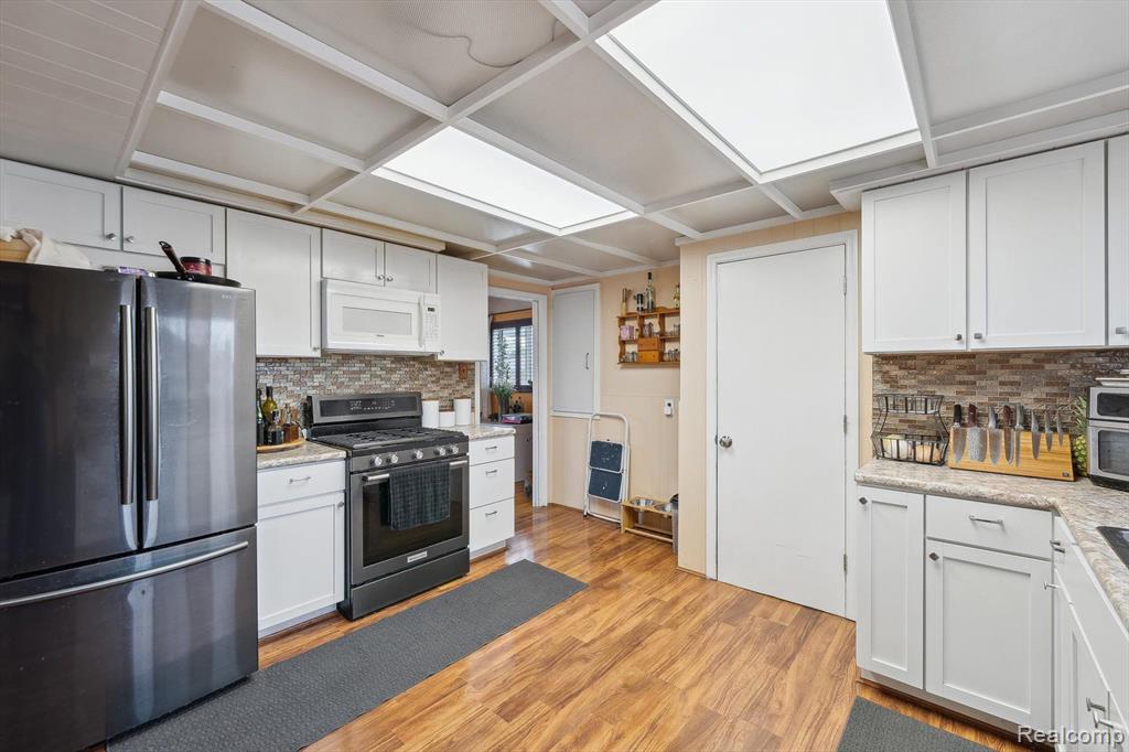 18011 Airport Road Fraser, MI 48026 - Photo 13 of 49 Gallery Image 13