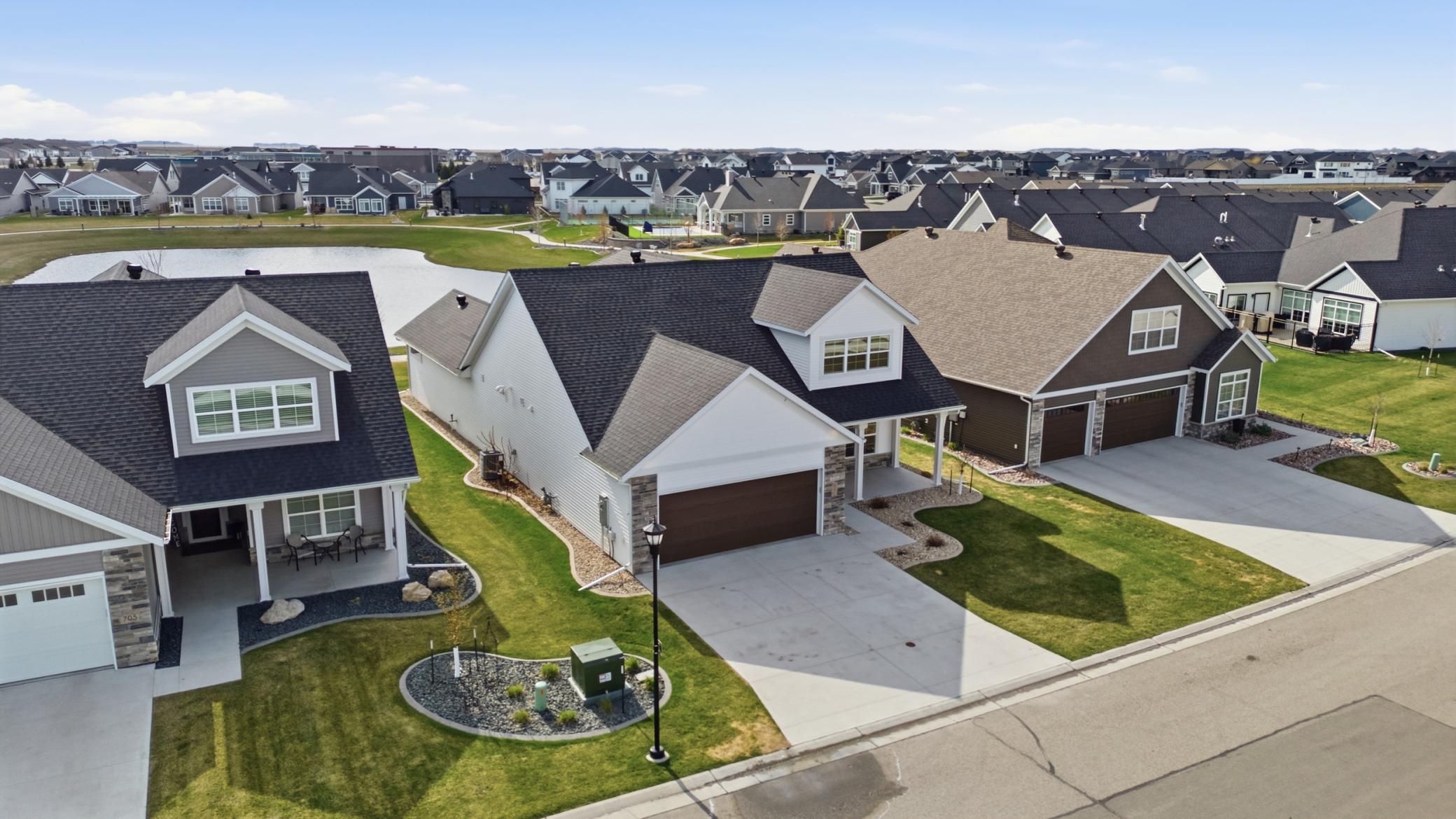 711 Rania Way West West Fargo, ND 58078 - Photo 17 of 85