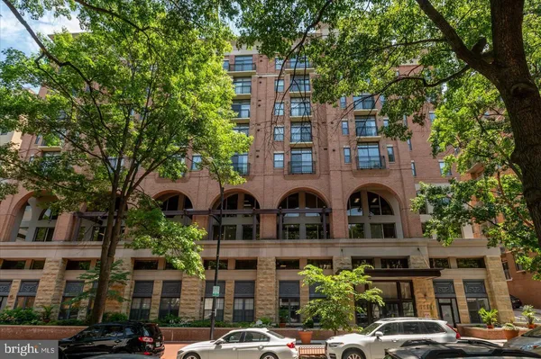 $2,900 | 1111 25th Street Northwest, Unit 714, Washington, DC 20037
