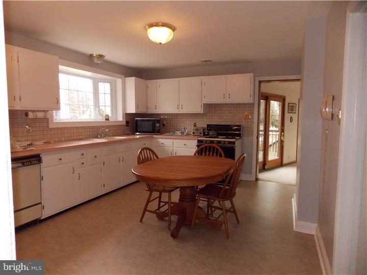 549 Hempstead Road Springfield, PA 19064 - Photo 12 of 23