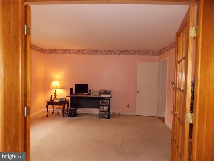 549 Hempstead Road Springfield, PA 19064 - Photo 15 of 23