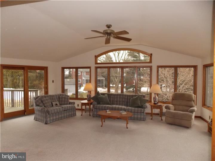 549 Hempstead Road Springfield, PA 19064 - Photo 10 of 23