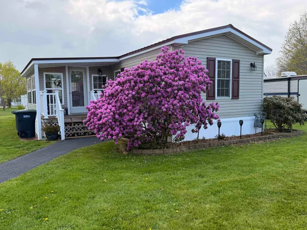 $199,900 | 37 James Circle, St. Albans Town, VT 05478