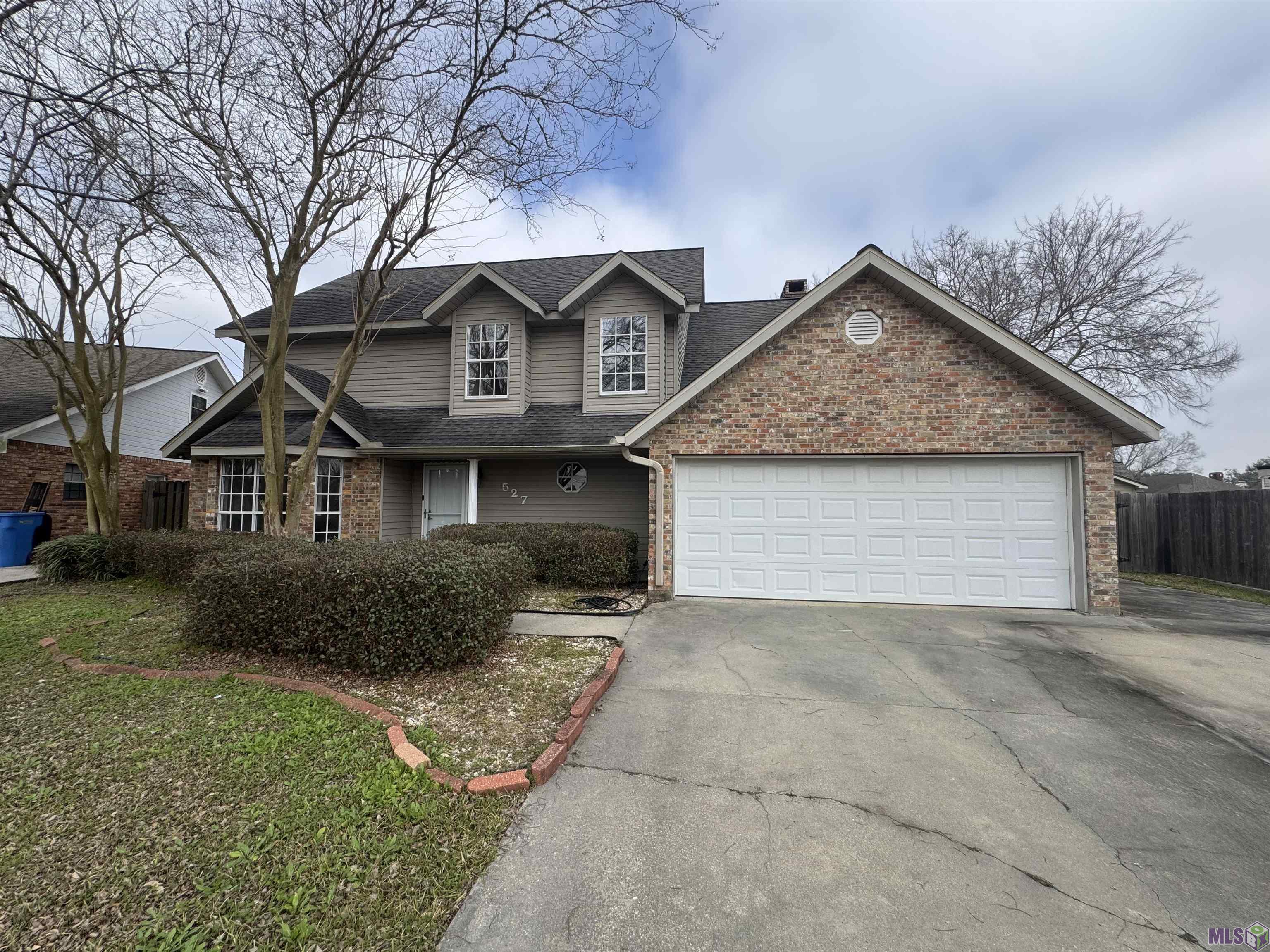 527 Watson Street Berwick, LA 70342 - Photo 3 of 27