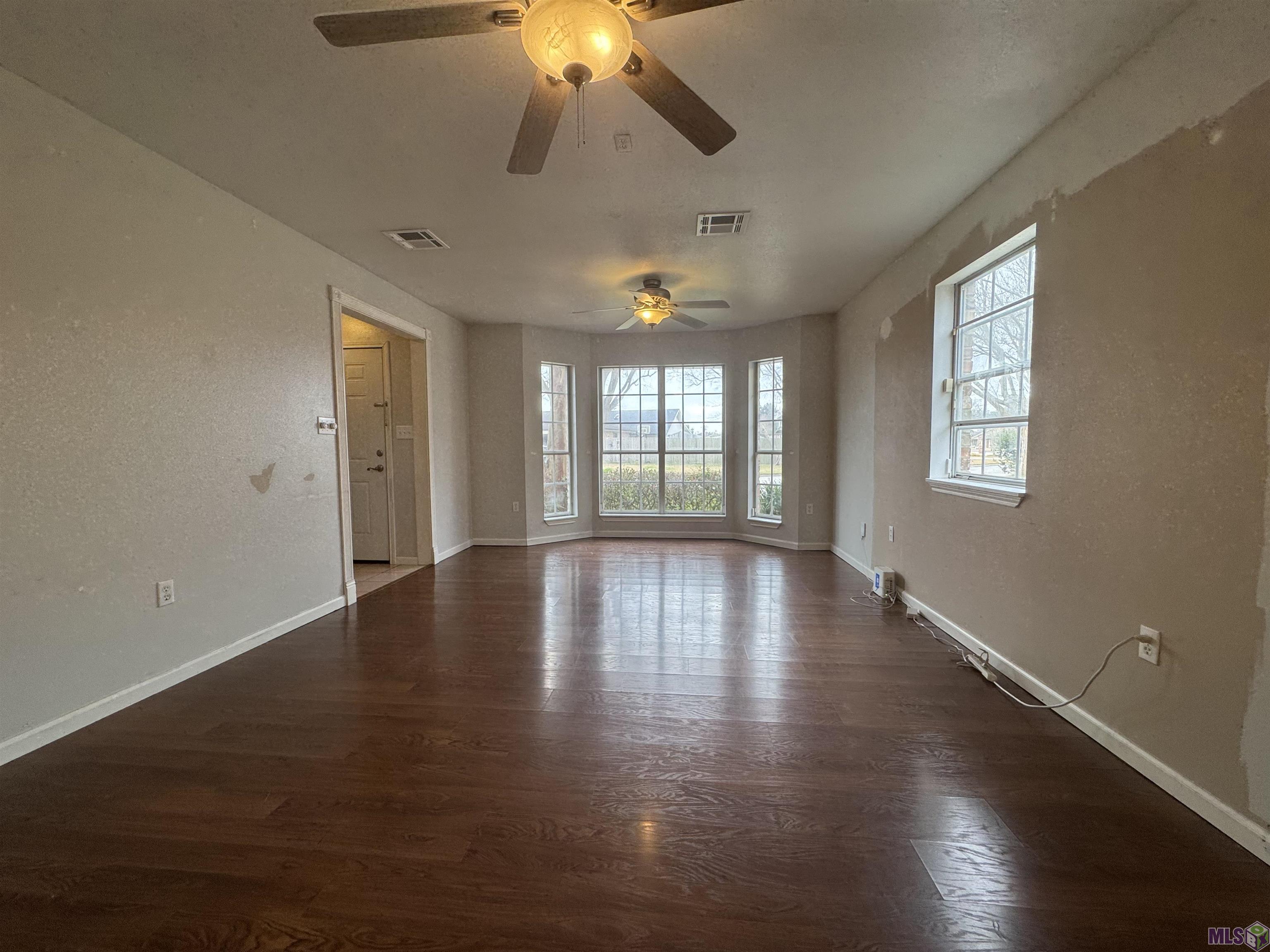 527 Watson Street Berwick, LA 70342 - Photo 5 of 27