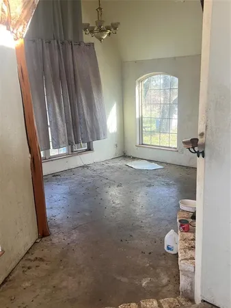 $170,000 | 320 Windy Hill Lane, Springtown, TX 76082