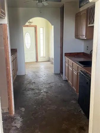 $170,000 | 320 Windy Hill Lane, Springtown, TX 76082