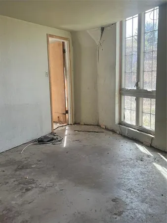 $170,000 | 320 Windy Hill Lane, Springtown, TX 76082