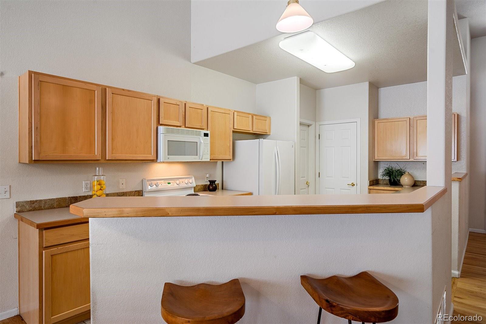 6677 South Reed Way, Unit B Littleton, CO 80123 - Photo 9 of 22 Gallery Image 9