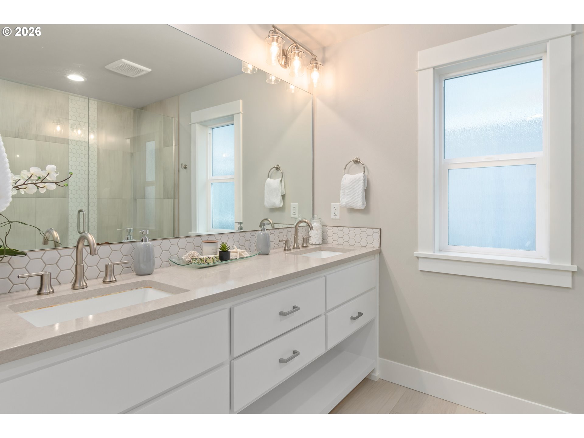 3558 Nestucca Loop Eugene, OR 97408 - Photo 19 of 44 Bedroom