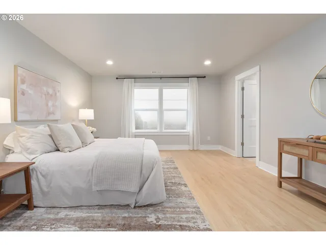 $647,000 | 3558 Nestucca Loop, Eugene, OR 97408