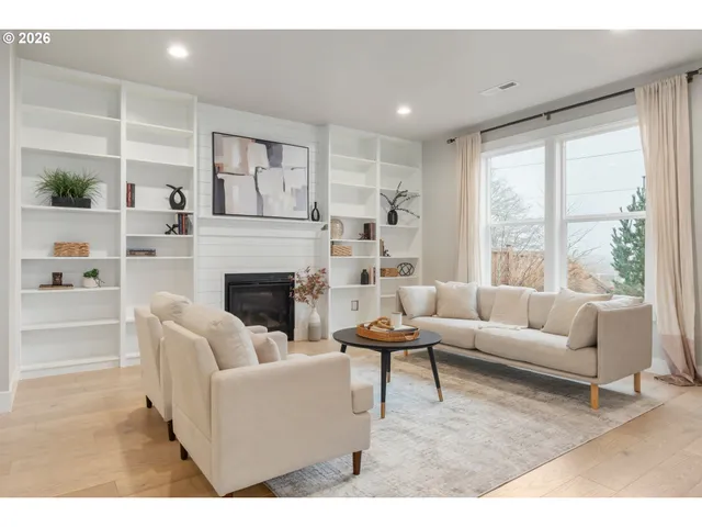 $647,000 | 3558 Nestucca Loop, Eugene, OR 97408