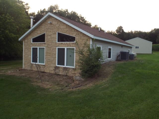 11085 East Piroke Road Stockton, IL 61085 - Photo 18 of 40 Gallery Image 18