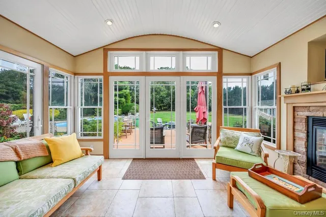 $1,099,999 | 375 Ocean Avenue, Islip, NY 11751