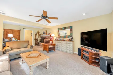 $1,149,999 | 375 Ocean Avenue, Islip, NY 11751