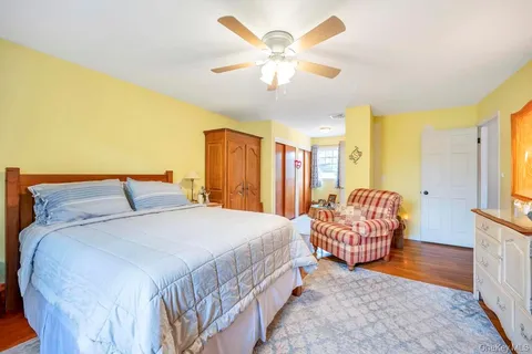 $1,099,999 | 375 Ocean Avenue, Islip, NY 11751