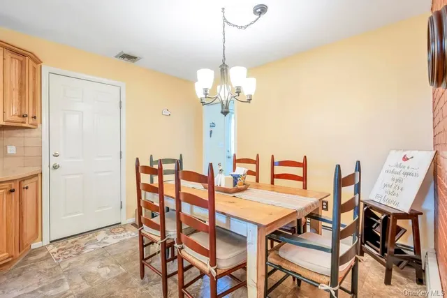 $1,149,999 | 375 Ocean Avenue, Islip, NY 11751