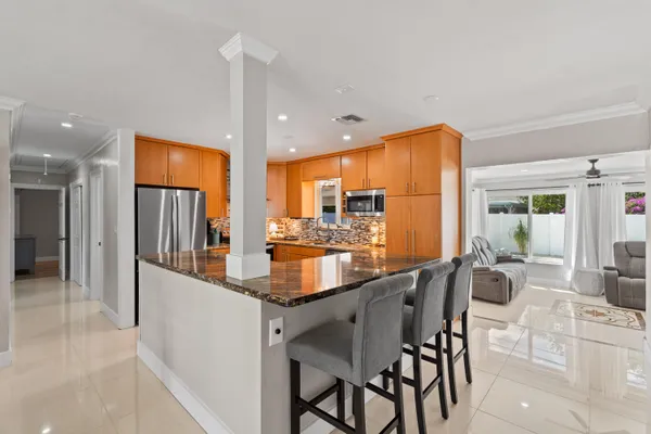 $639,000 | 800 Northeast 8th Street, Pompano Beach, FL 33060