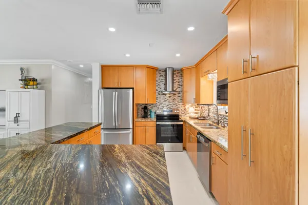 $639,000 | 800 Northeast 8th Street, Pompano Beach, FL 33060