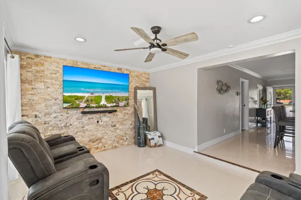 $639,000 | 800 Northeast 8th Street, Pompano Beach, FL 33060