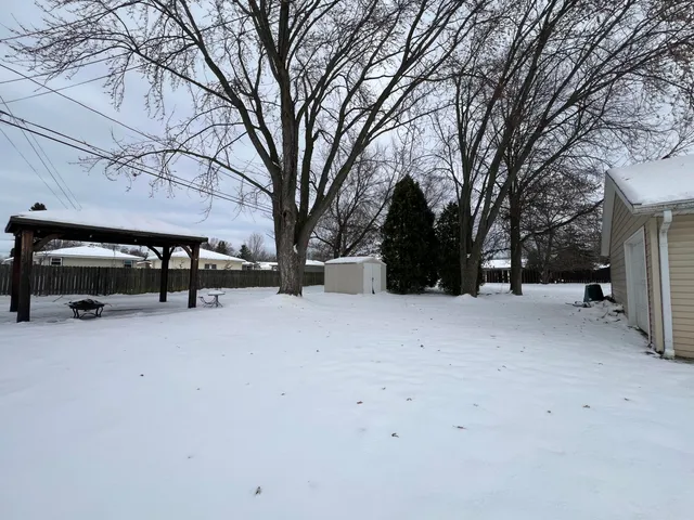 $410,000 | 5324 West Allerton Avenue, Greenfield, WI 53220