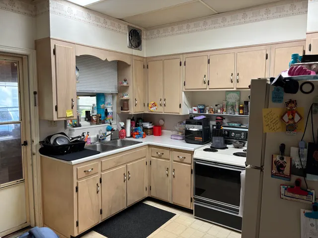 $234,000 | 304 Cottage, Sturgis, MI 49091