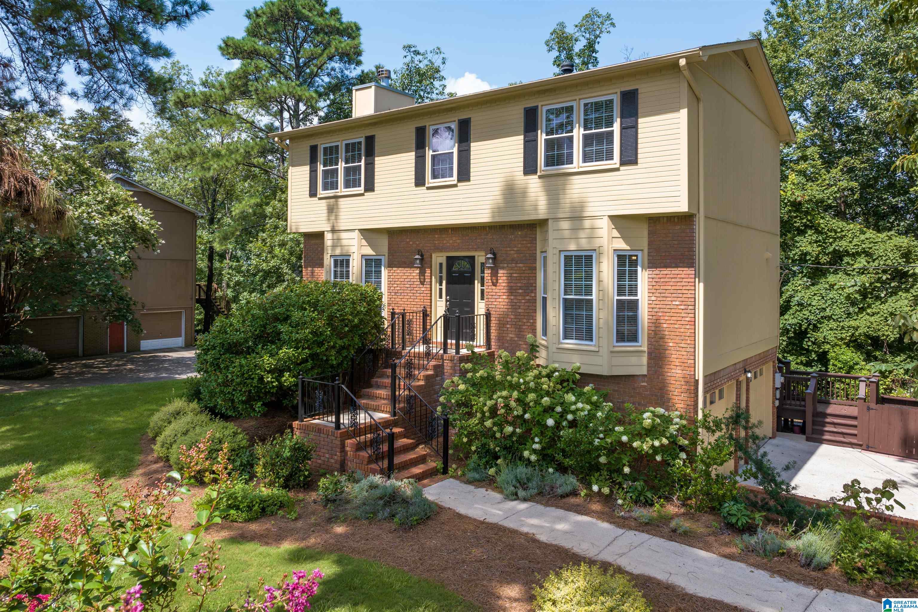 34 Shades Crest Road Hoover, AL 35226 - Photo 26 of 37