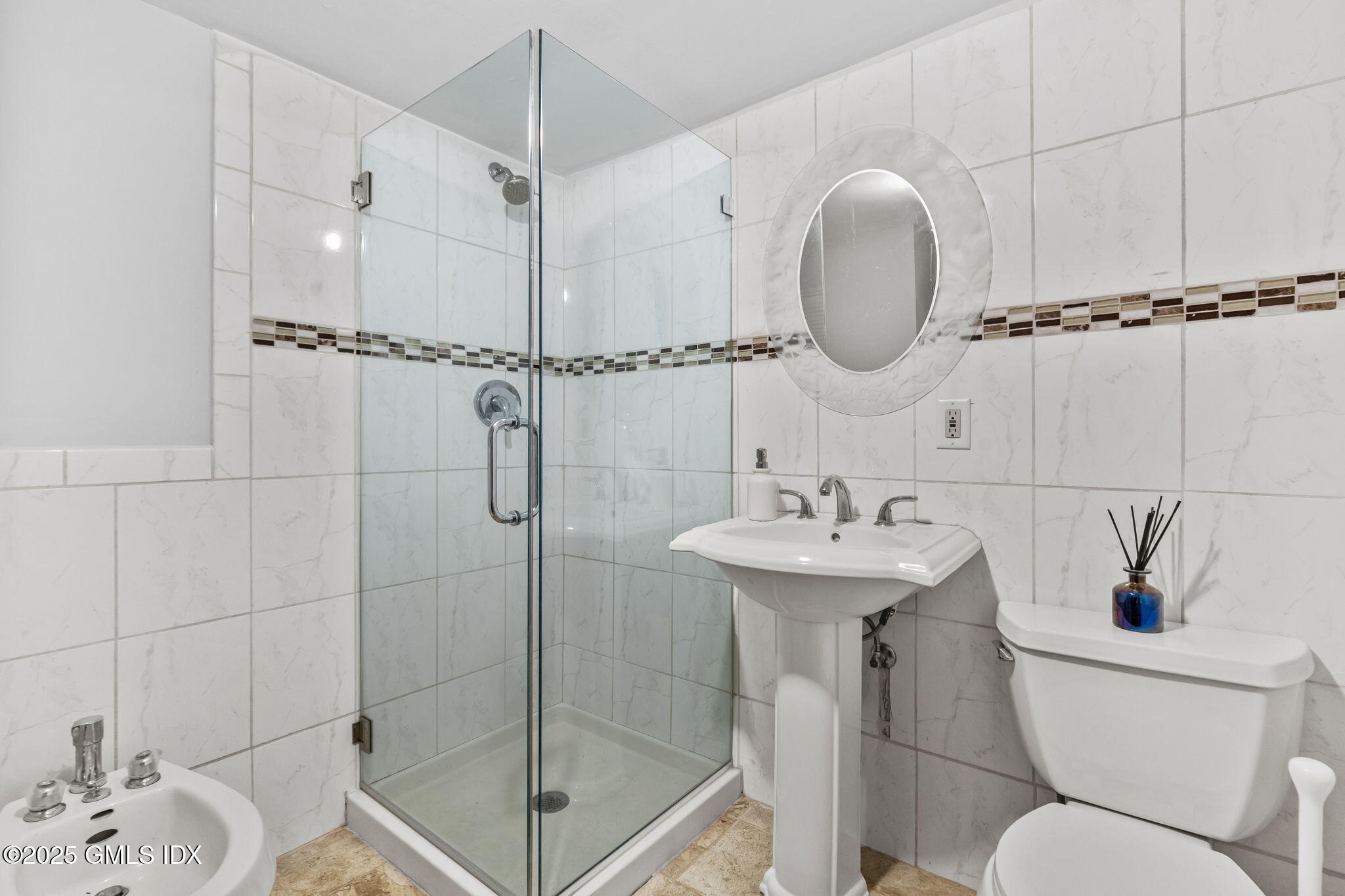 281 Riversville Road Greenwich, CT 06831 - Photo 17 of 27 First Floor Bath