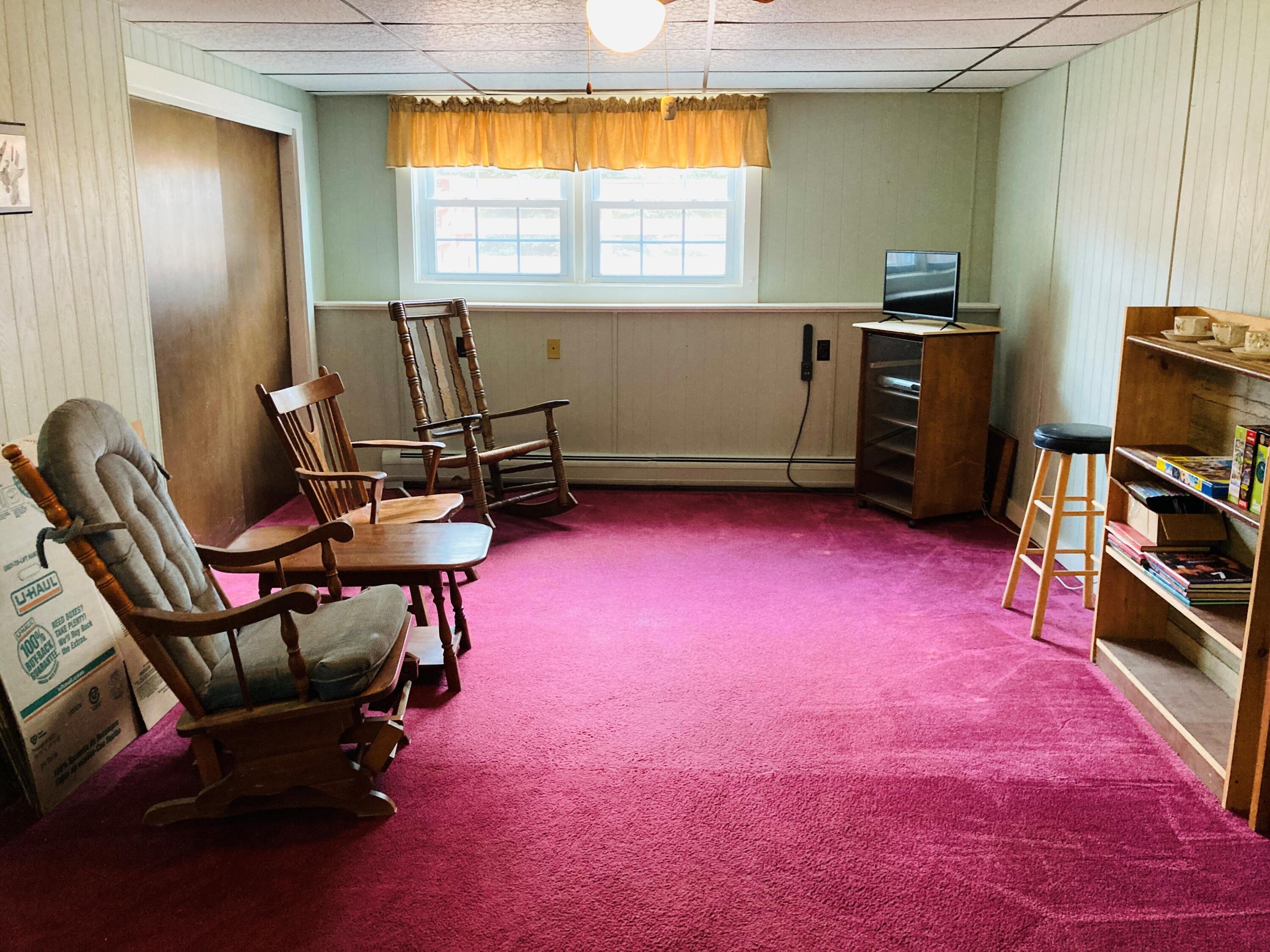 377 Kincaid Road Madison, ME 04950 - Photo 17 of 22 Family Room