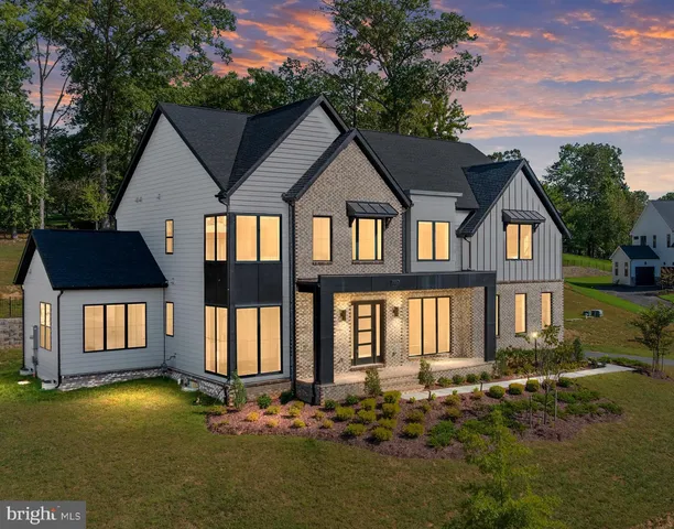 $2,150,000 | 3557 Orchid Pond Way, Oakton, VA 22124