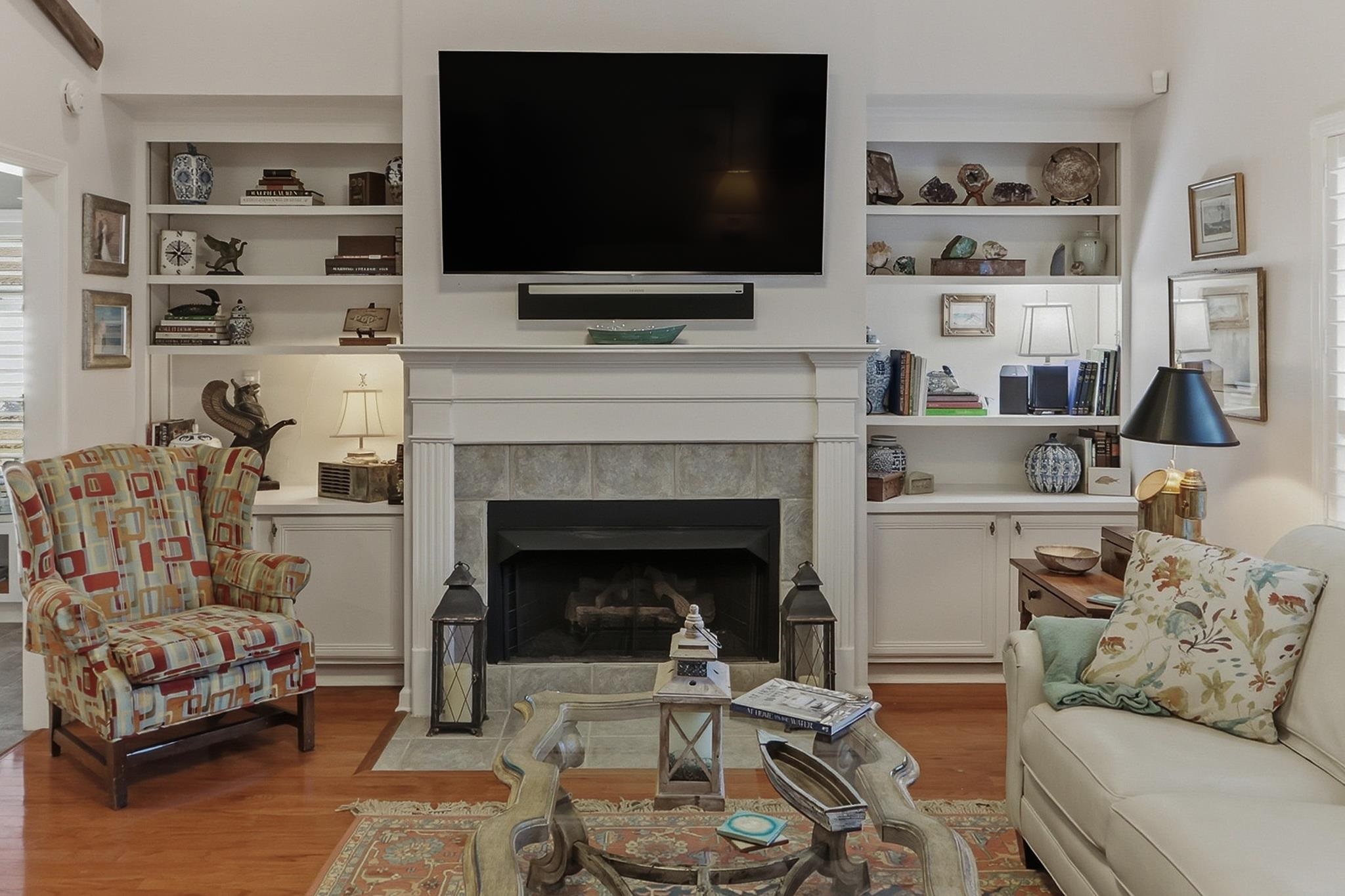 438 McElroy Road Memphis, TN 38120 - Photo 12 of 40 Automatic Outlet Switch for Fireplace