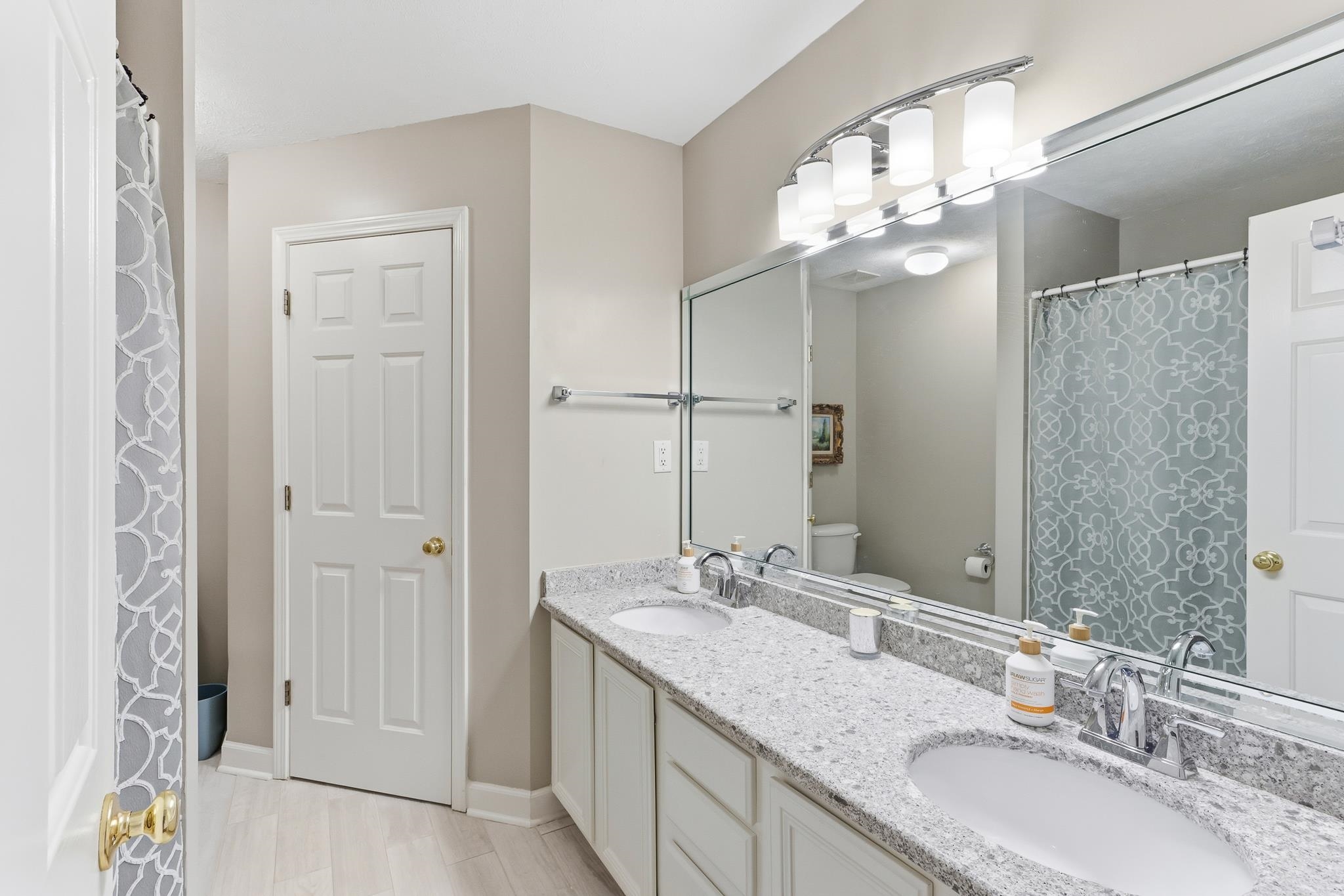 438 McElroy Road Memphis, TN 38120 - Photo 28 of 40