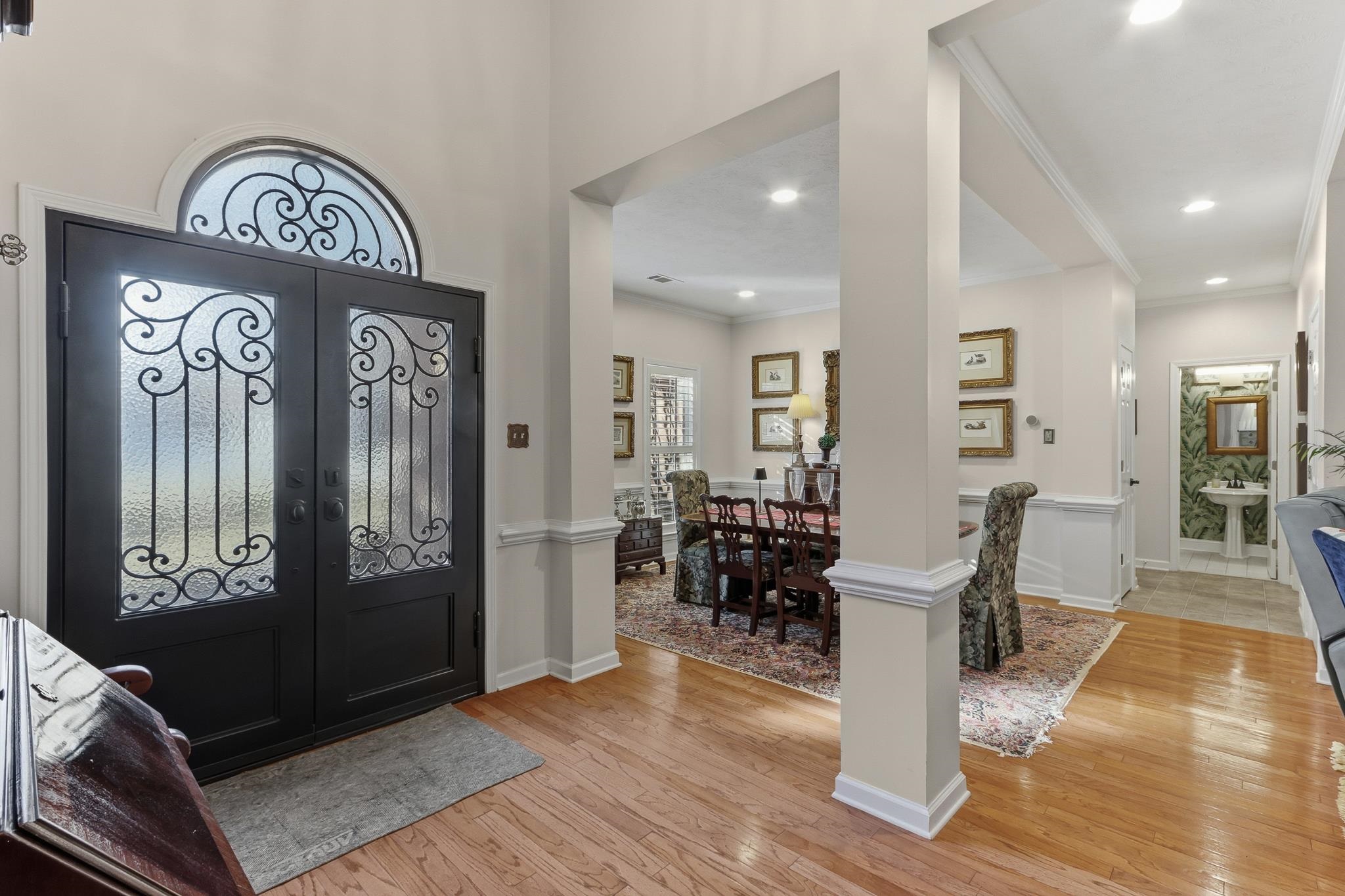 438 McElroy Road Memphis, TN 38120 - Photo 5 of 40