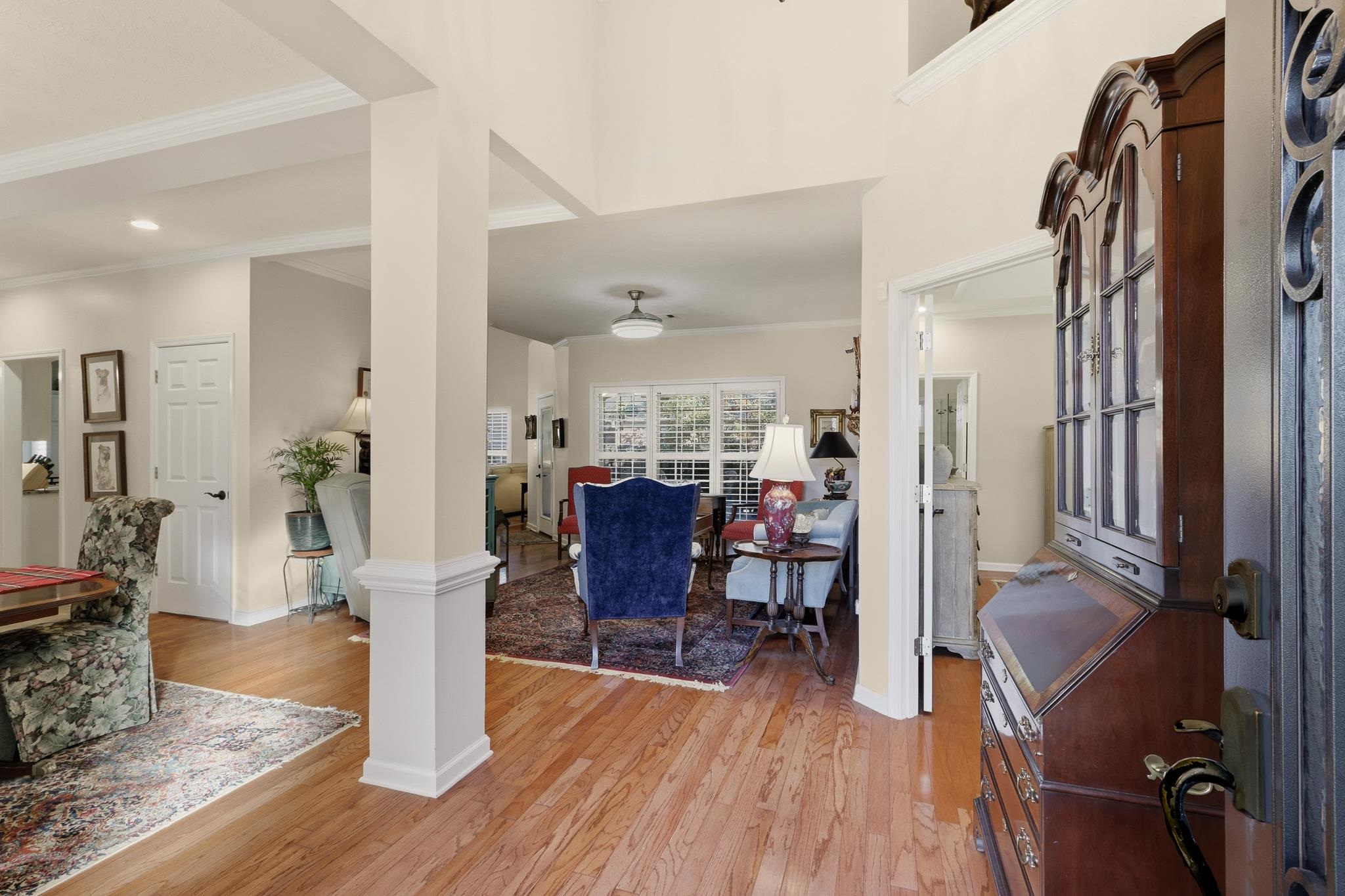 438 McElroy Road Memphis, TN 38120 - Photo 7 of 40