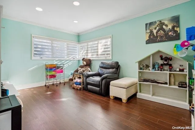 $2,997,000 | 290 Heather Lane, Hewlett, NY 11557