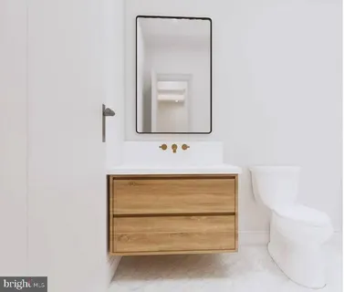 $1,200,000 | 4801 Seminole Avenue, Alexandria, VA 22312