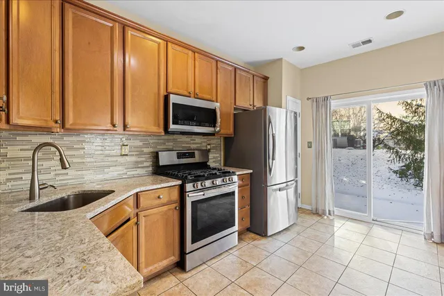 $545,000 | 246 Brinley Drive, Pennington, NJ 08534