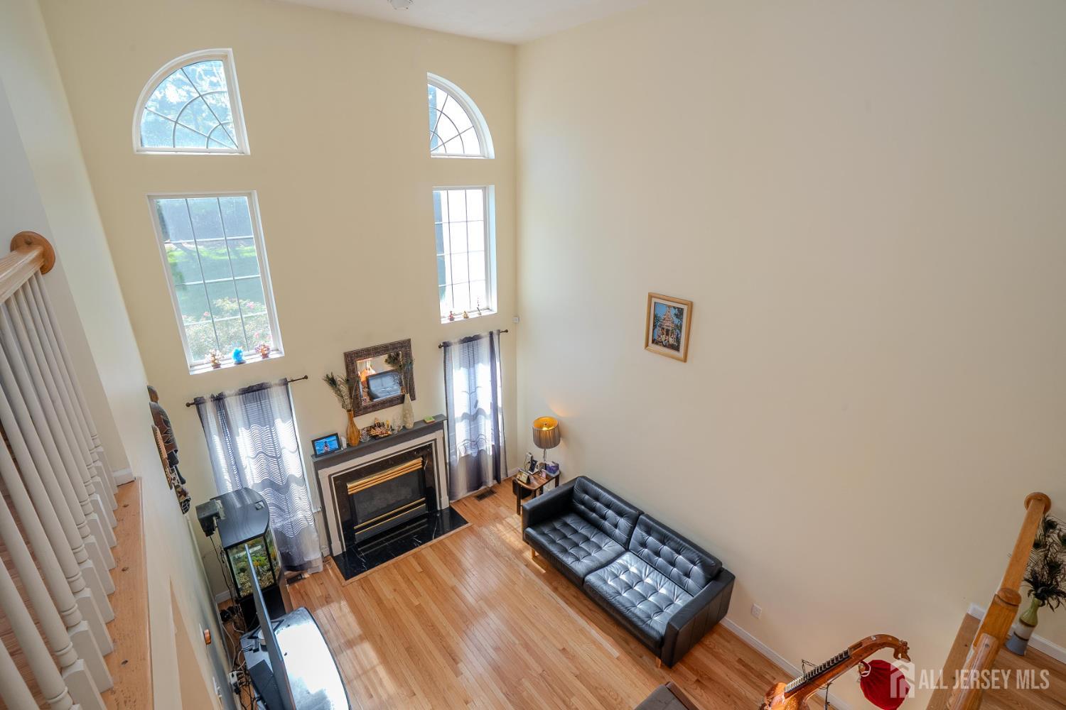 2502 Pheasant Run Monmouth Junction, NJ 08852 - Photo 4 of 30