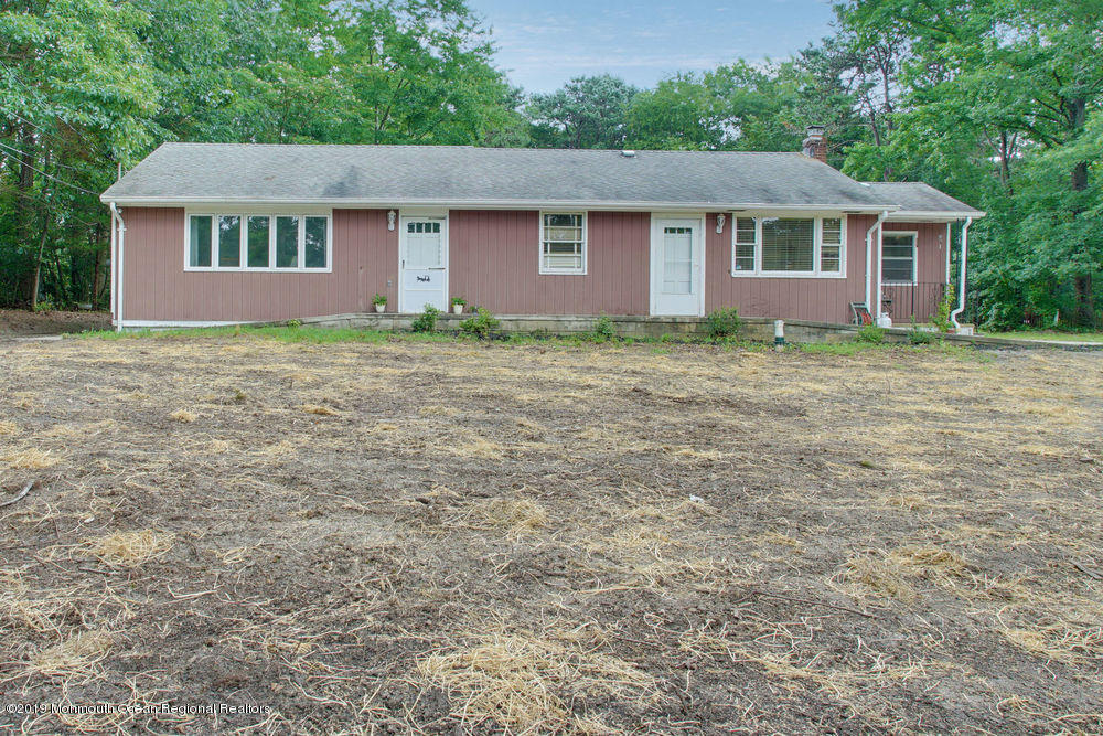 63 Maxim Road Howell, NJ 07731 - Photo 1 of 18 dsc08944-dsc08948b