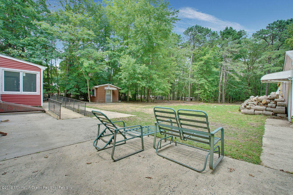 63 Maxim Road Howell, NJ 07731 - Photo 18 of 18 dsc09044-dsc09048